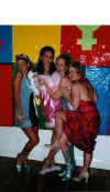 girls on tour.jpg (28553 bytes)